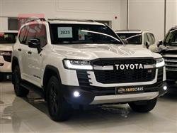 تويوتا لاندكروزر